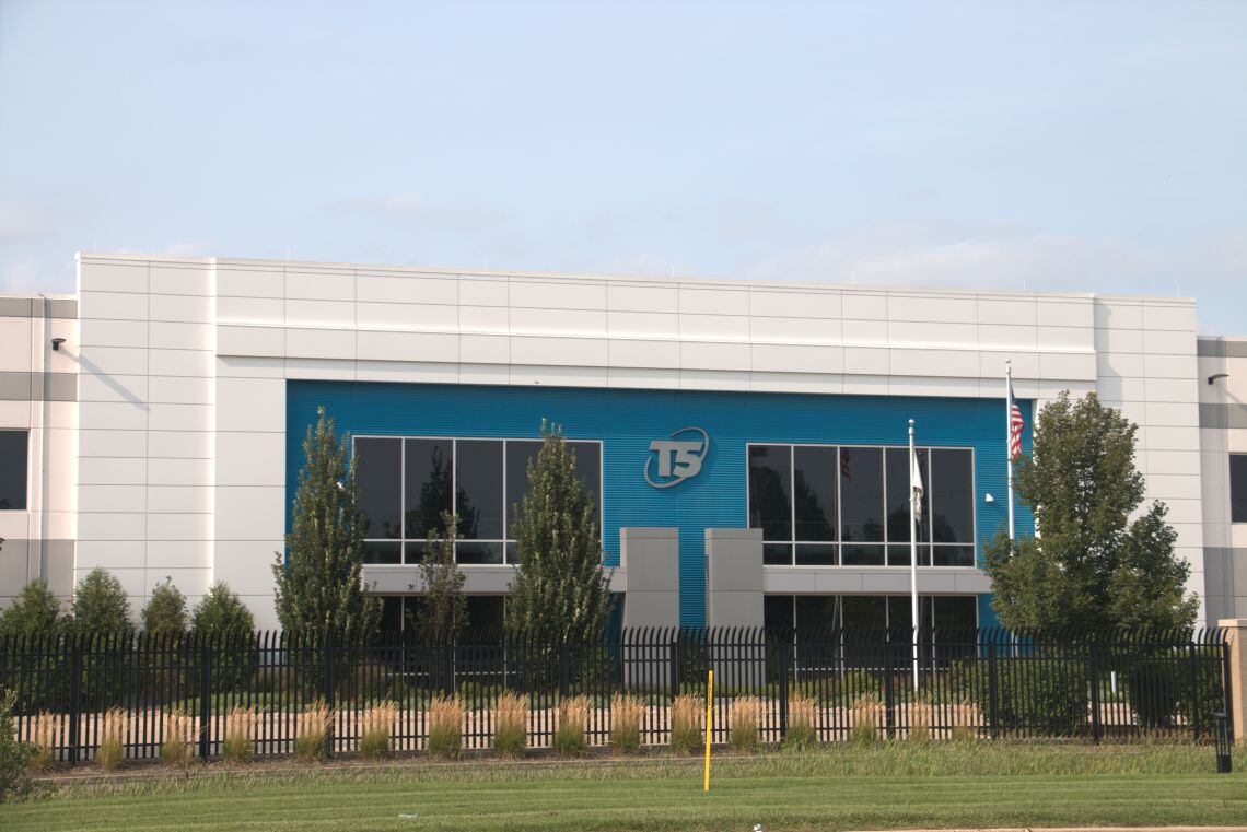 Report predicts Illinois data centers could create 120,000 jobs