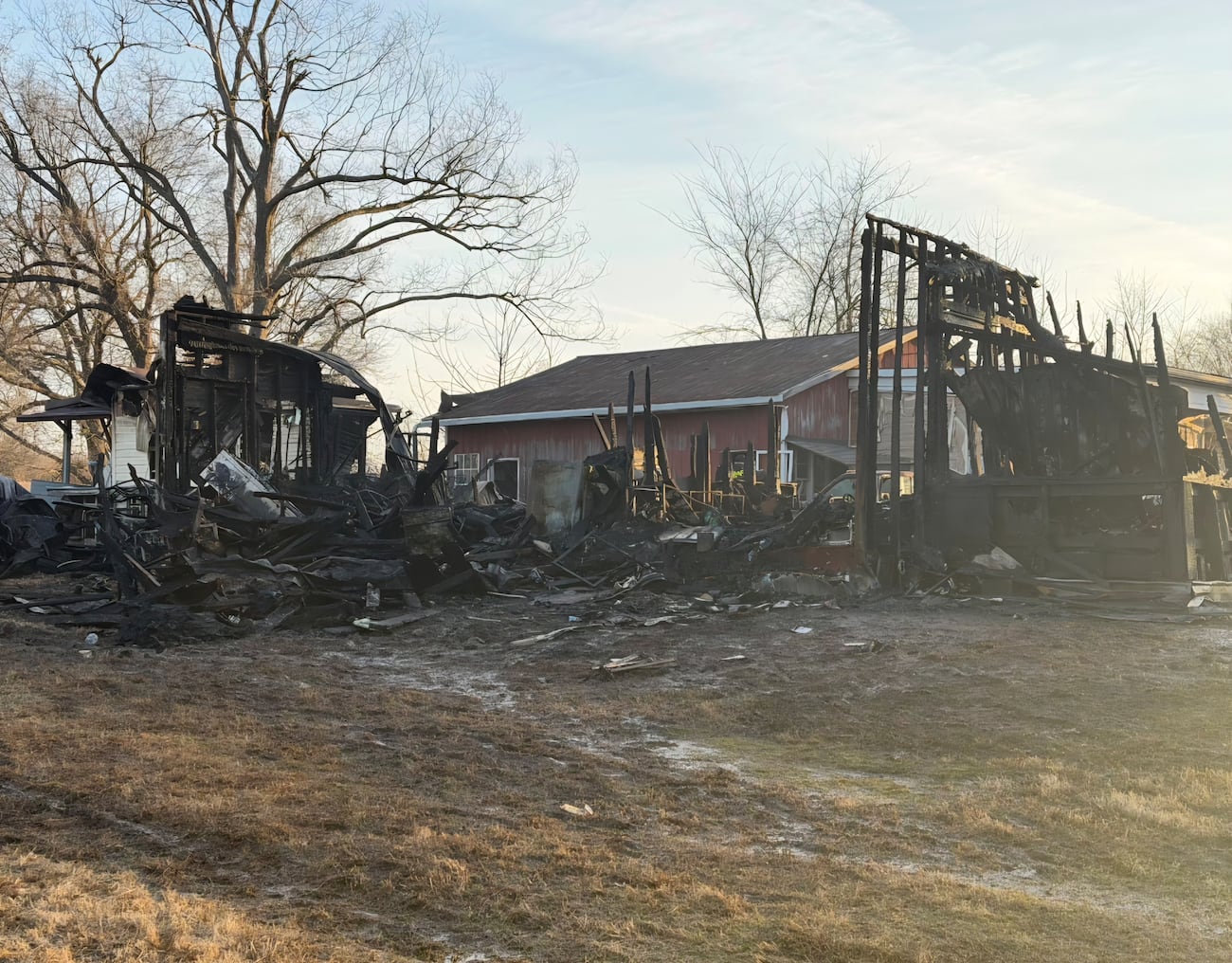 2 1016 2 children, 1 adult killed in early morning Dexter house fire