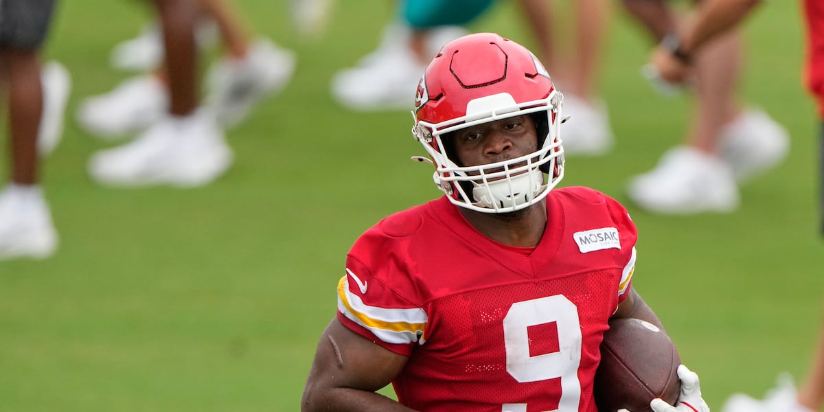 Kenneth Walker showcasing skills as advertised through first week of training camp
