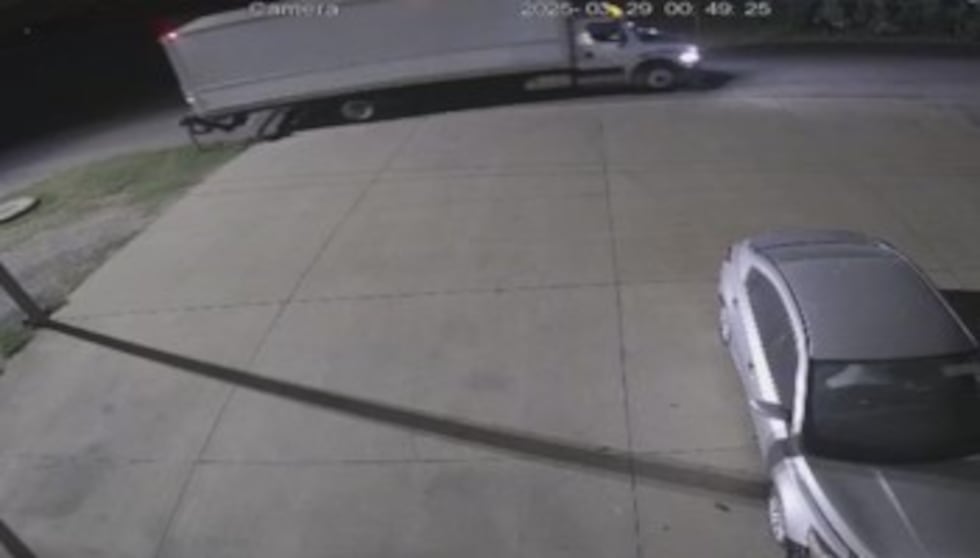 John Deere lawn mowers stolen from dealership in Scott City