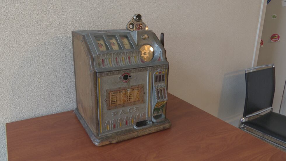 Missouri grad pays off college tuition through viral social media channel