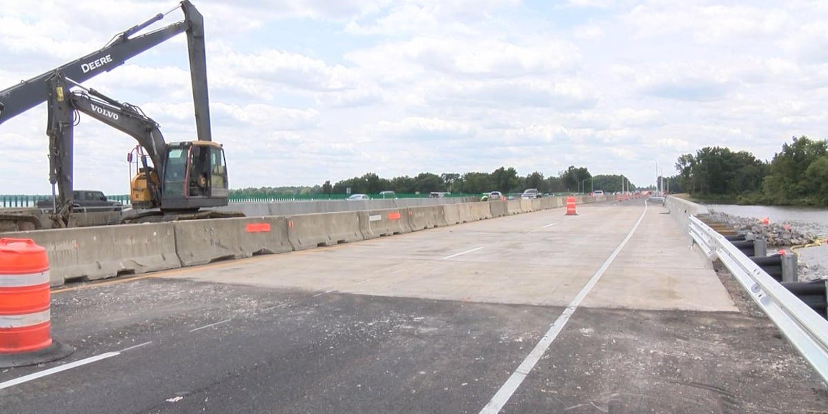 Illinois Route 13 expansion at Crab Orchard Lake reaches halfway point