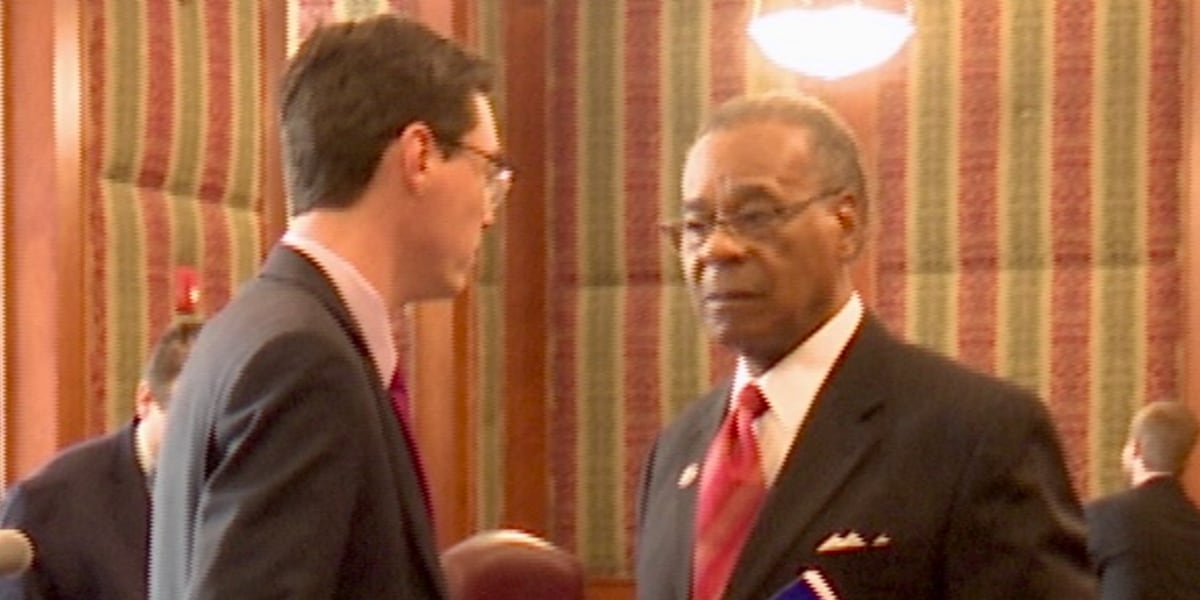 Missouri Senate likely to pass new congressional map Friday Missouri Senate likely to pass new congressional map Friday