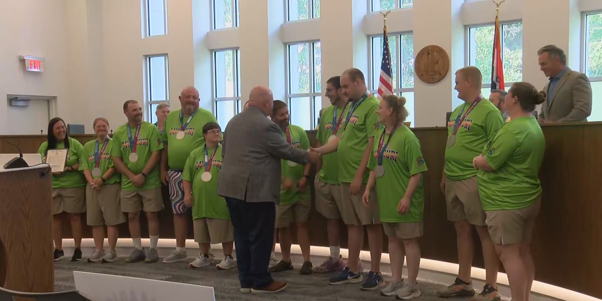 Special Olympics Volleyball team and Bowler recognized by Cape Girardeau City Council