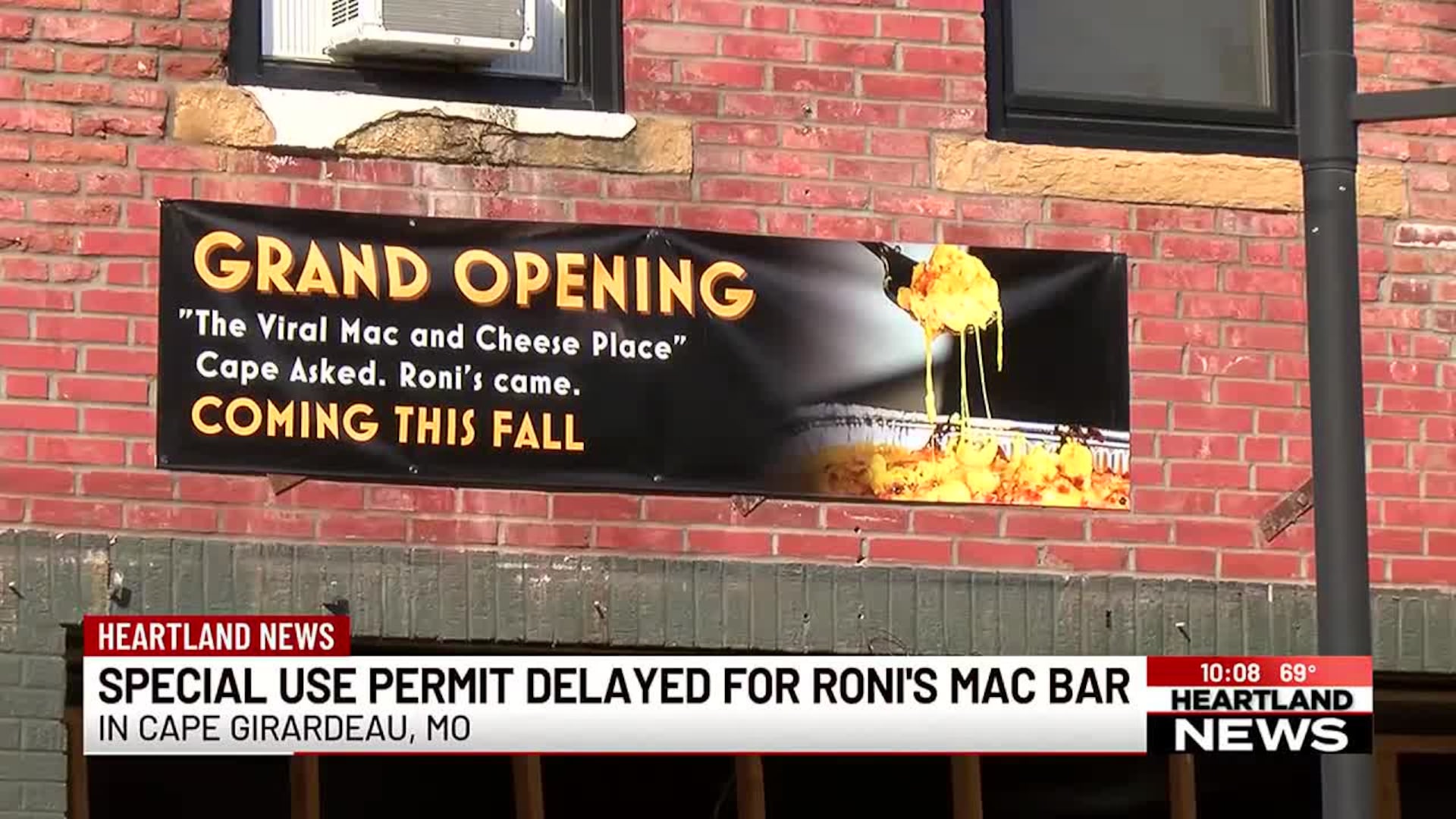 Special use permit delayed for Roni’s Mac Bar